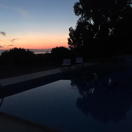 Villa Panoramica Con Piscina Lido Marini